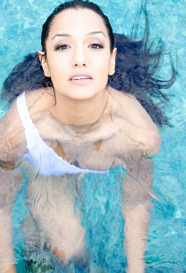 Priyanka Karki in Swiming hot1