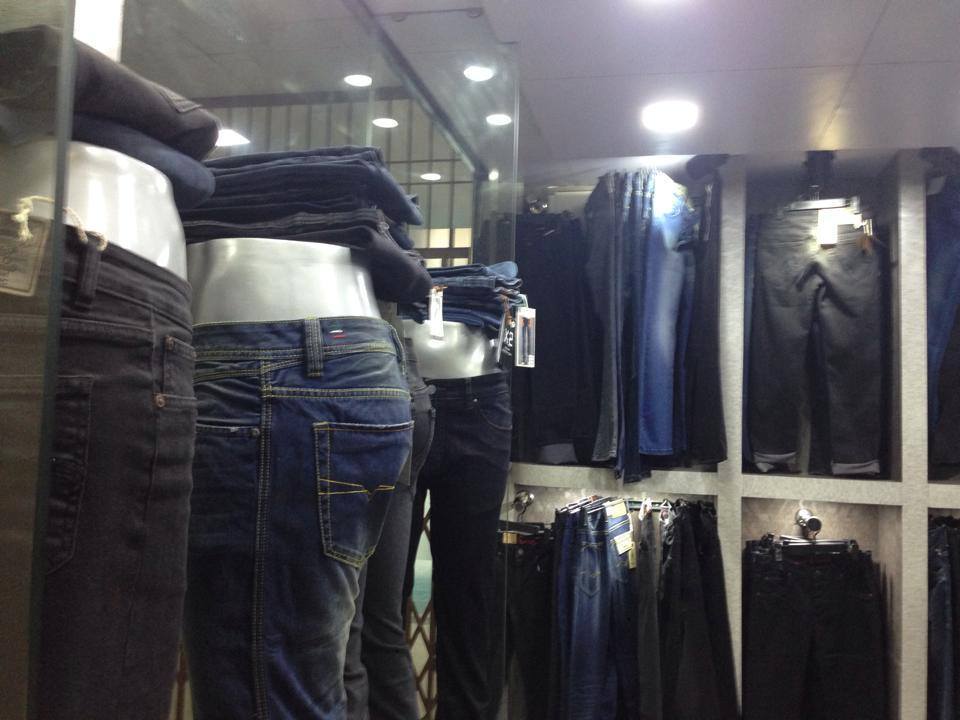Jeans World 4