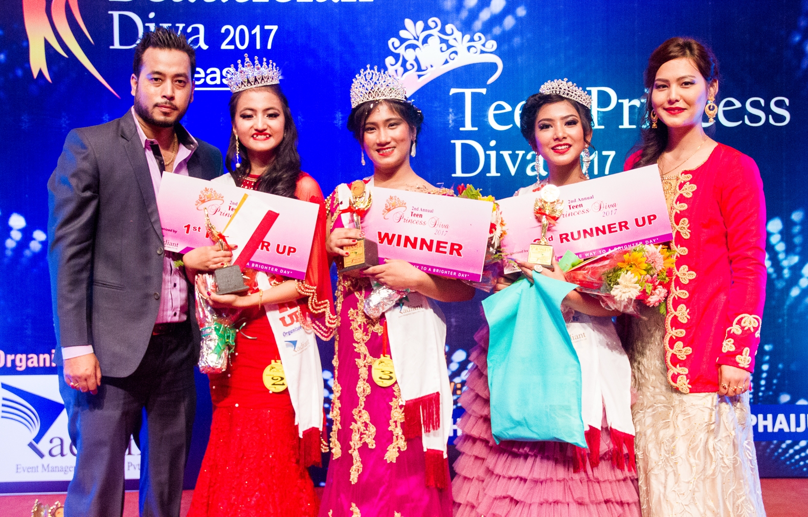 Teen-princess-diva2017-winner